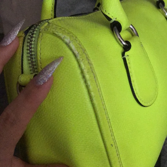 Authentic neon coach duffel bag - Picture 7 of 12